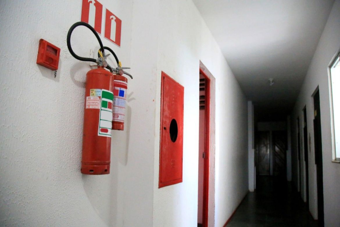 Must Have Fire Safety Equipment at The Workplace Must Have Fire Safety Equipment at The Workplace